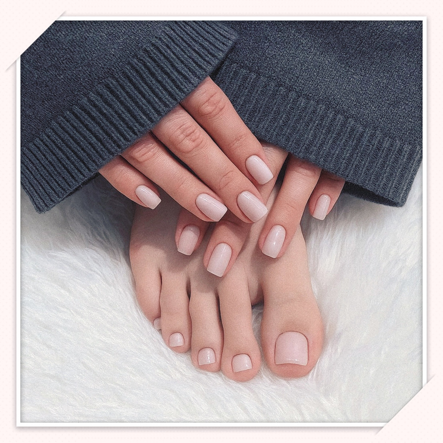 Hollywood-Nails-of-Brookside-2-p2z-w576.jpg